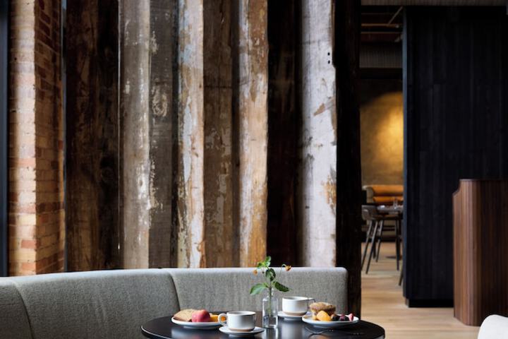 Breakfast/Coffee Service 31 of 34