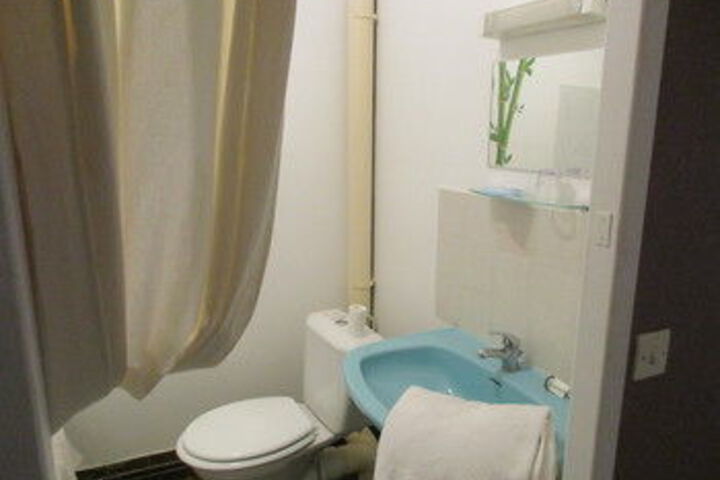 Room 3 of 36