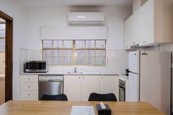 Room 10 of 46