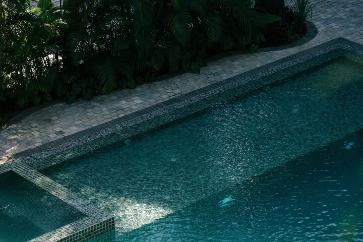 Pool 48 of 94