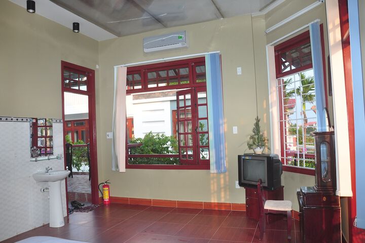 Room 19 of 39