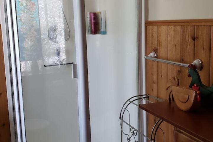 Room 21 of 31
