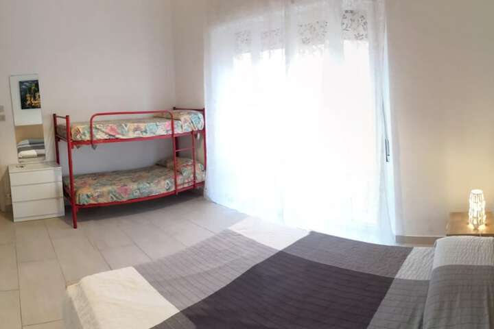 Room 18 of 65