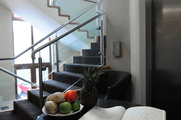 Hotel Interior 7 of 32