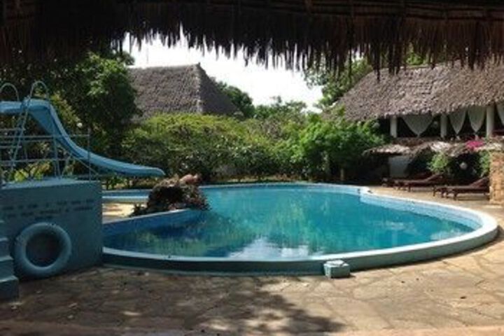 Pool 38 of 50