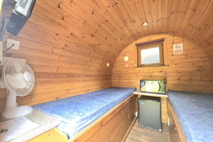 Room 11 of 24