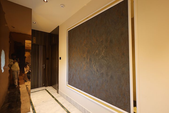 Room 10 of 23