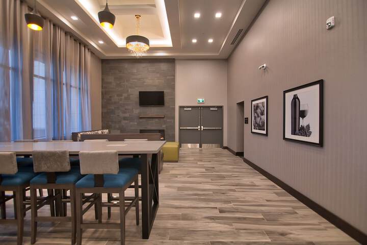 Hotel Interior 8 of 62