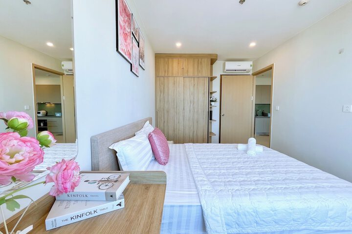 Room 64 of 299