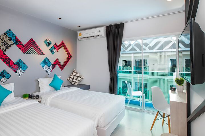 Room 28 of 58