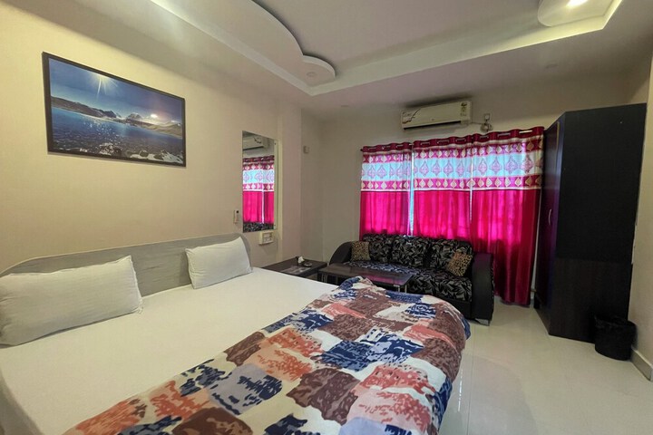 Room 14 of 94