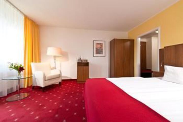 Suite Room
