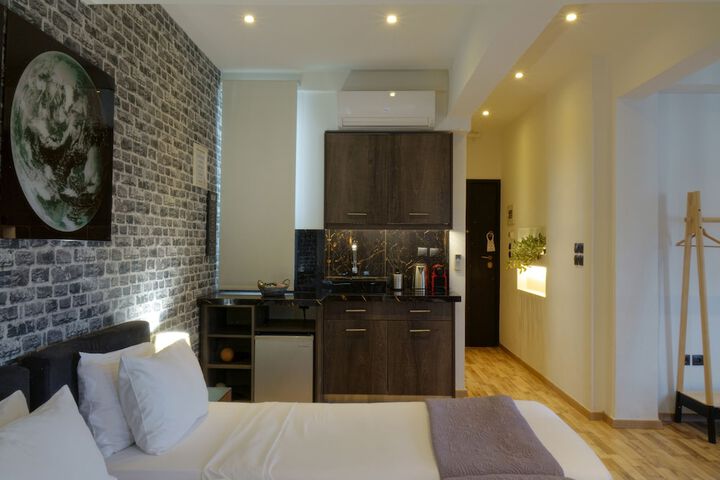 Room 46 of 121