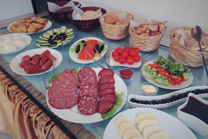 Dining 47 of 66