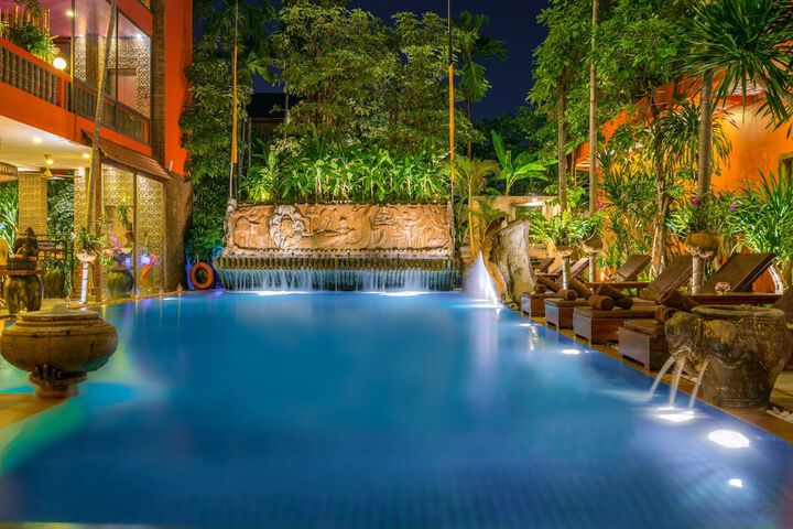 Pool 61 of 106