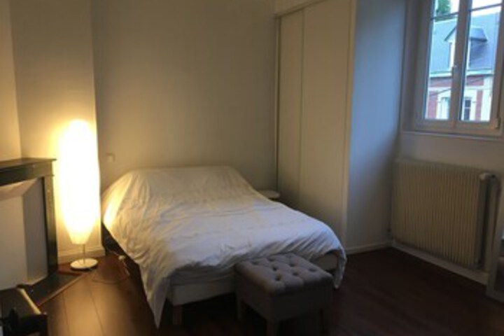 Room 49 of 60