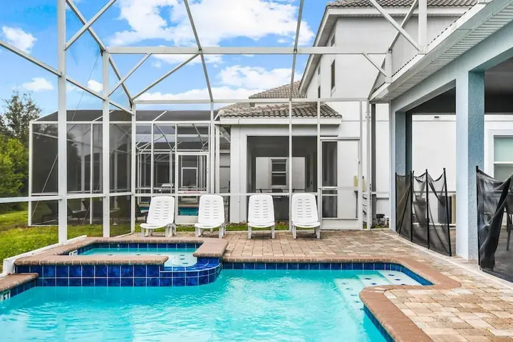 Pool 16 of 22