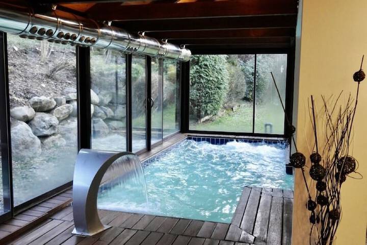 Pool 37 of 72