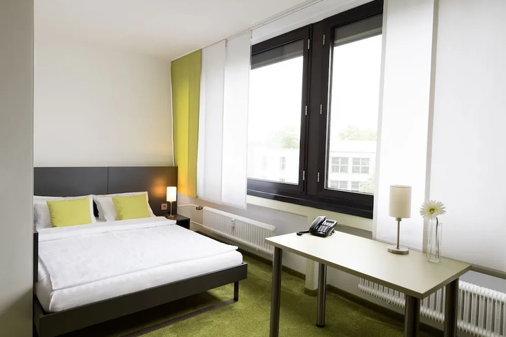 Room 3 of 19