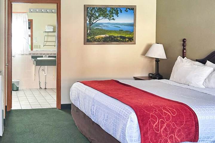 Room 21 of 36