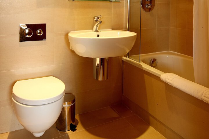 Clean Restrooms