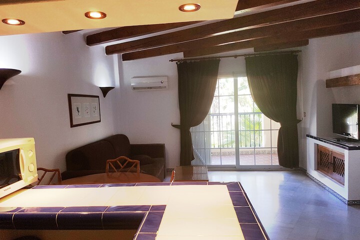 Room 16 of 30