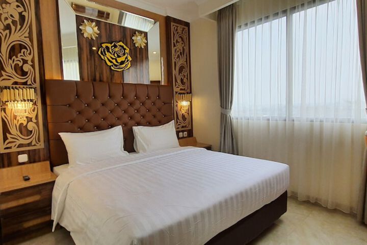 Room 3 of 40