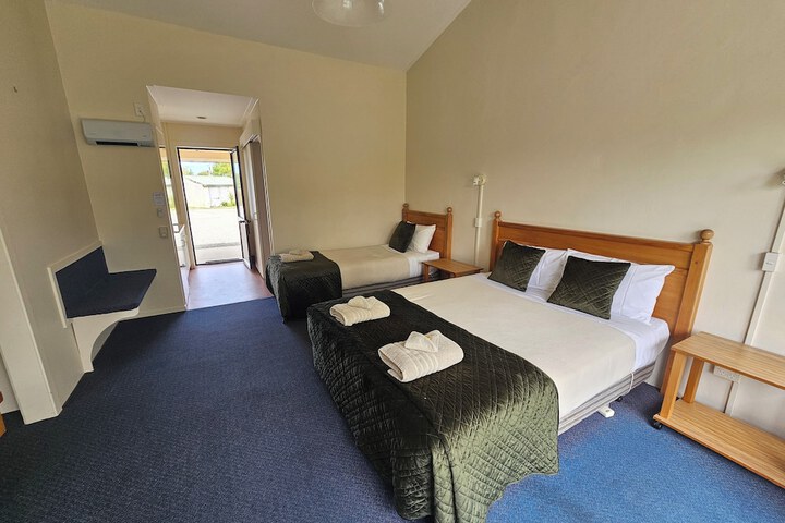 Room 13 of 45