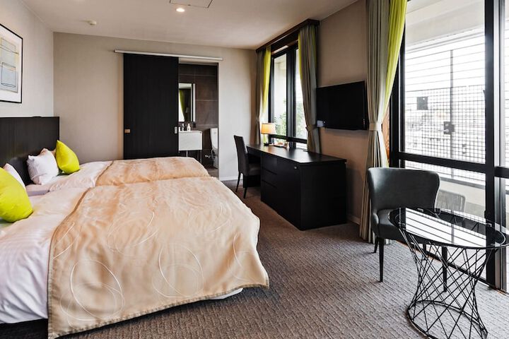 Room 41 of 114
