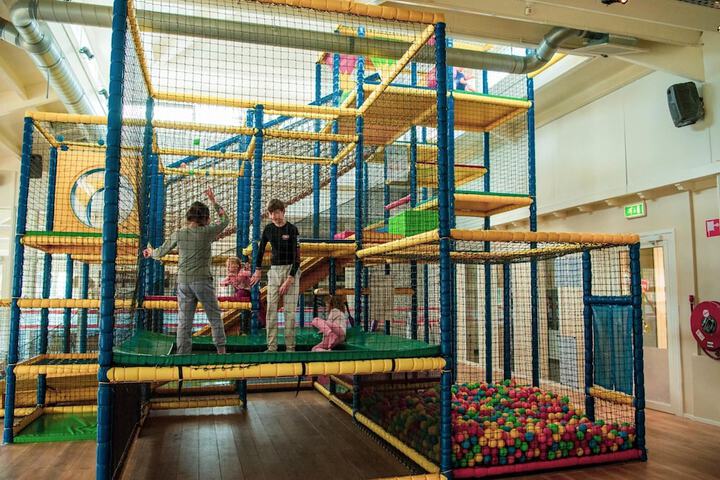 Childrens Activities 17 of 39