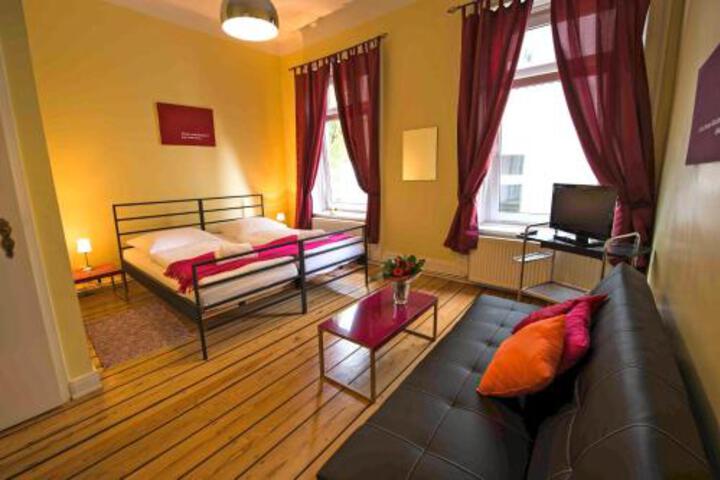 Image of ST. PAULI LODGE - TOWNHOUSE