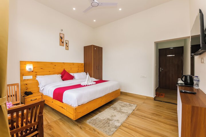 Room 5 of 119