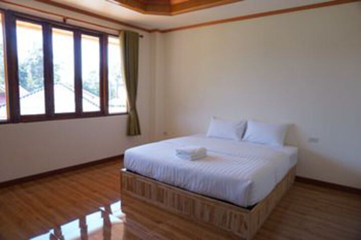 Room 15 of 39