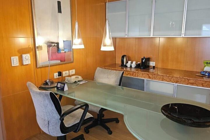 Room 40 of 69