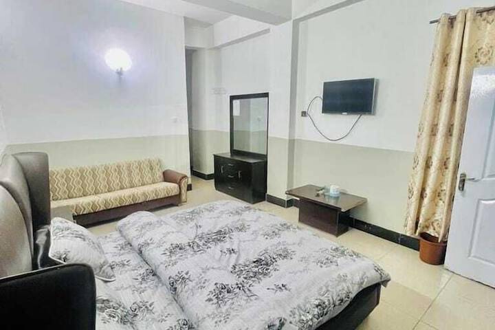 Room 15 of 17