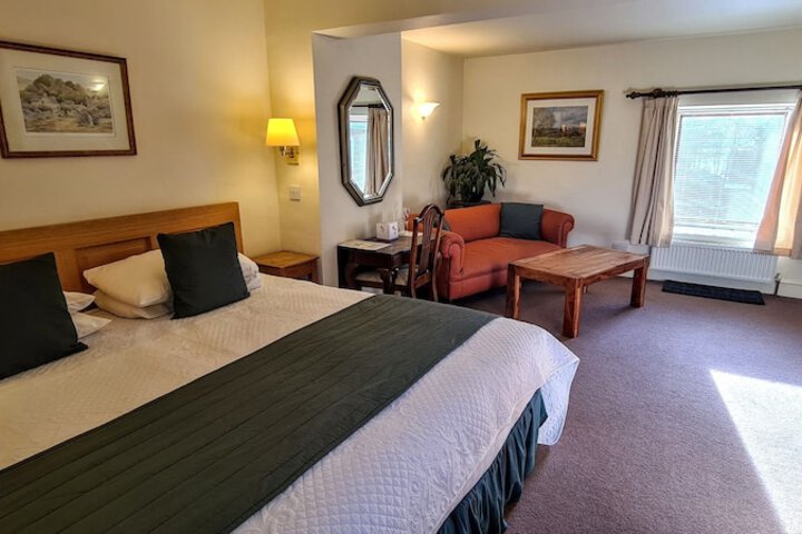 Room 17 of 62