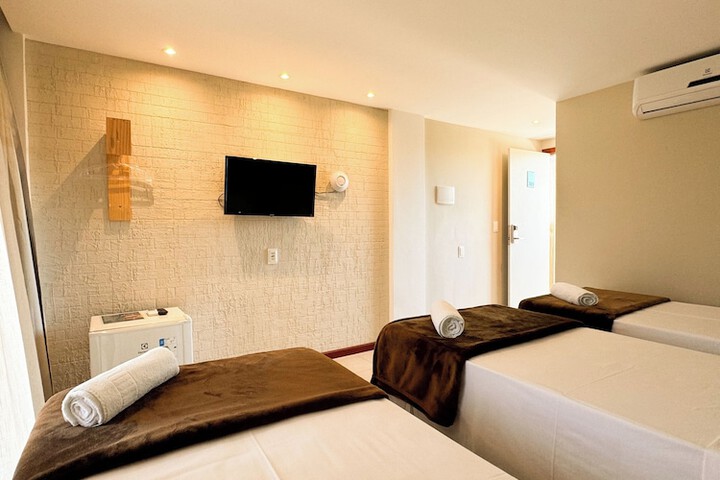 Room 29 of 49