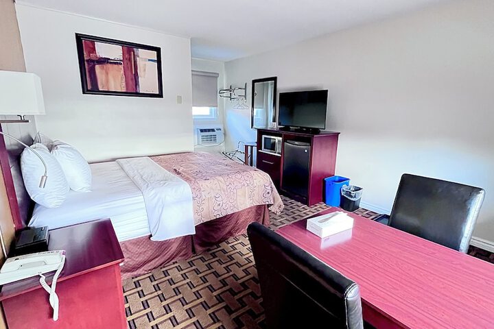 Room 13 of 56