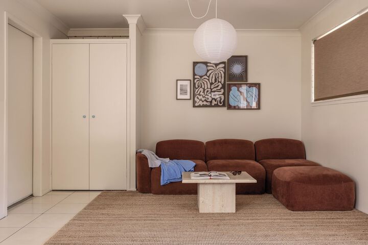Room 3 of 18