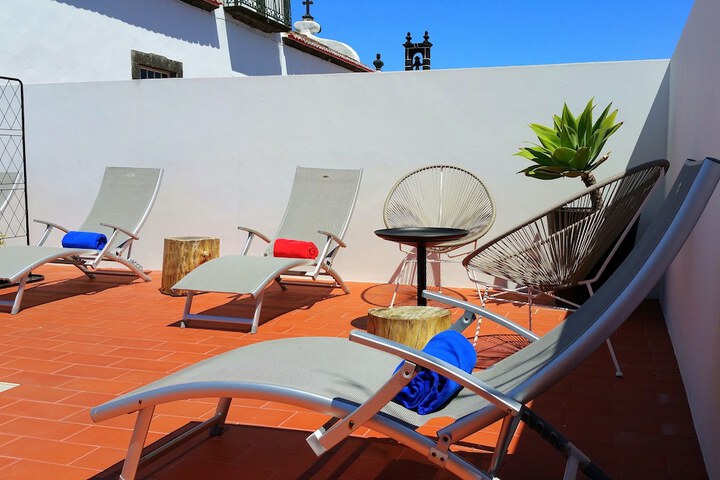 Sundeck 49 of 50