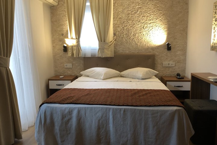 Room 15 of 61