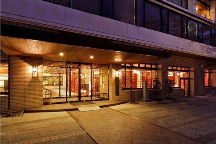 Hotel 64 of 71