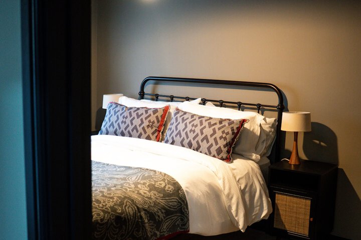 Room 34 of 75