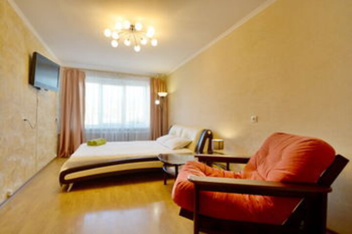Room 42 of 203