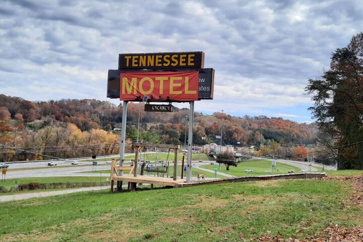 Tennessee Motel