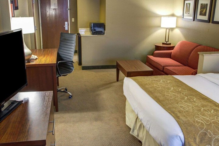 2 Queen Beds Suite (8 of 10)
