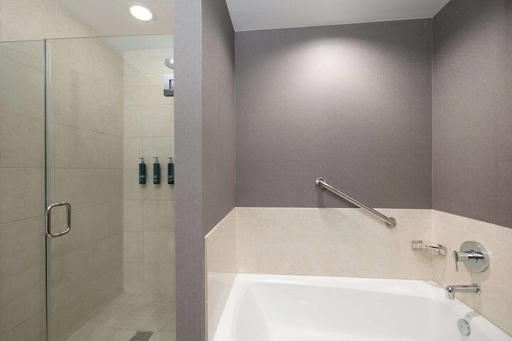 Bathroom shower