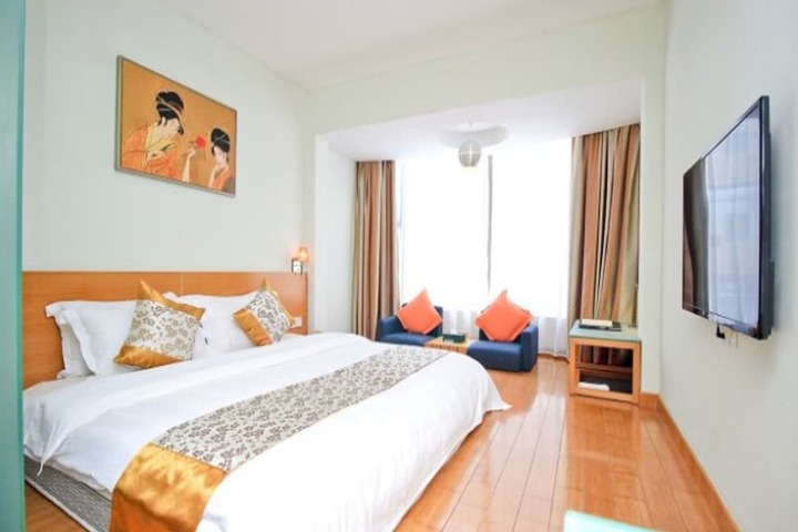 Room 21 of 41