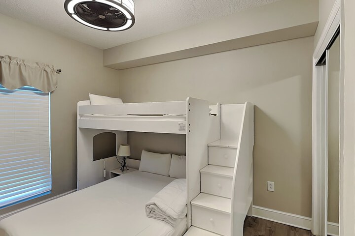 Room 47 of 217