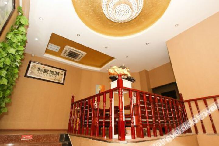 Hotel Interior 9 of 19